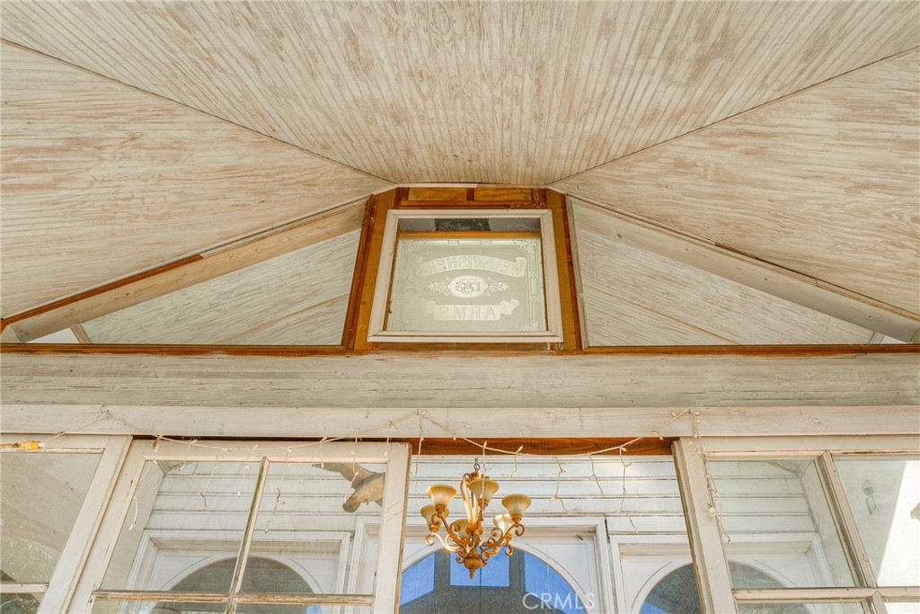 2175 Robinson Street