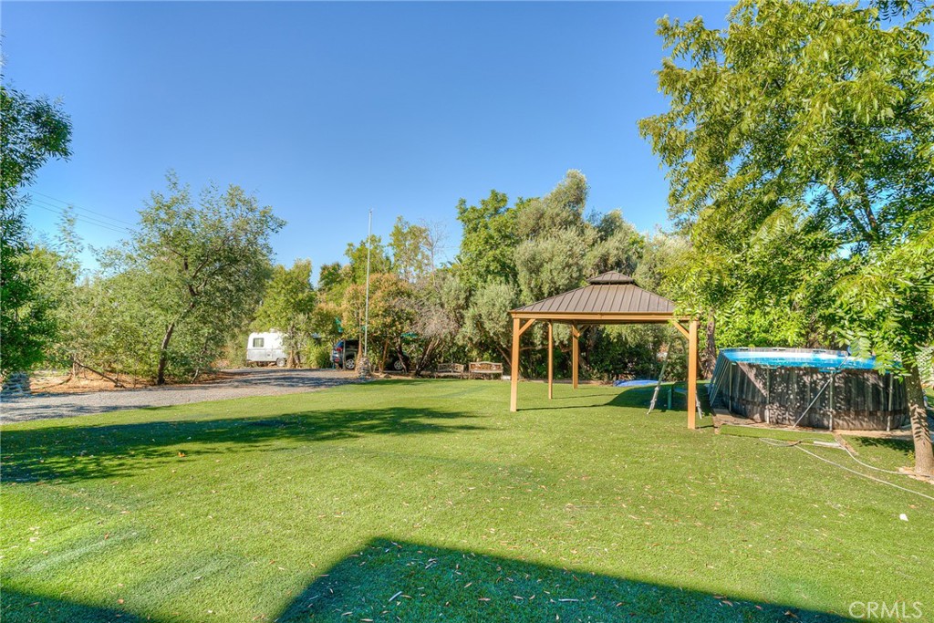 2175 Robinson Street