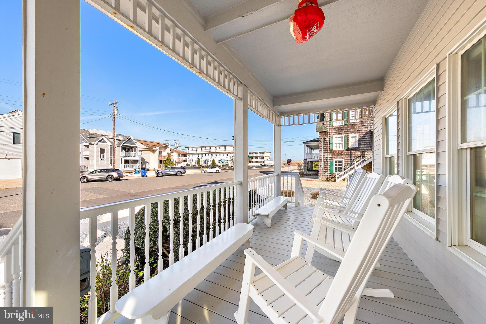 110 Coral St