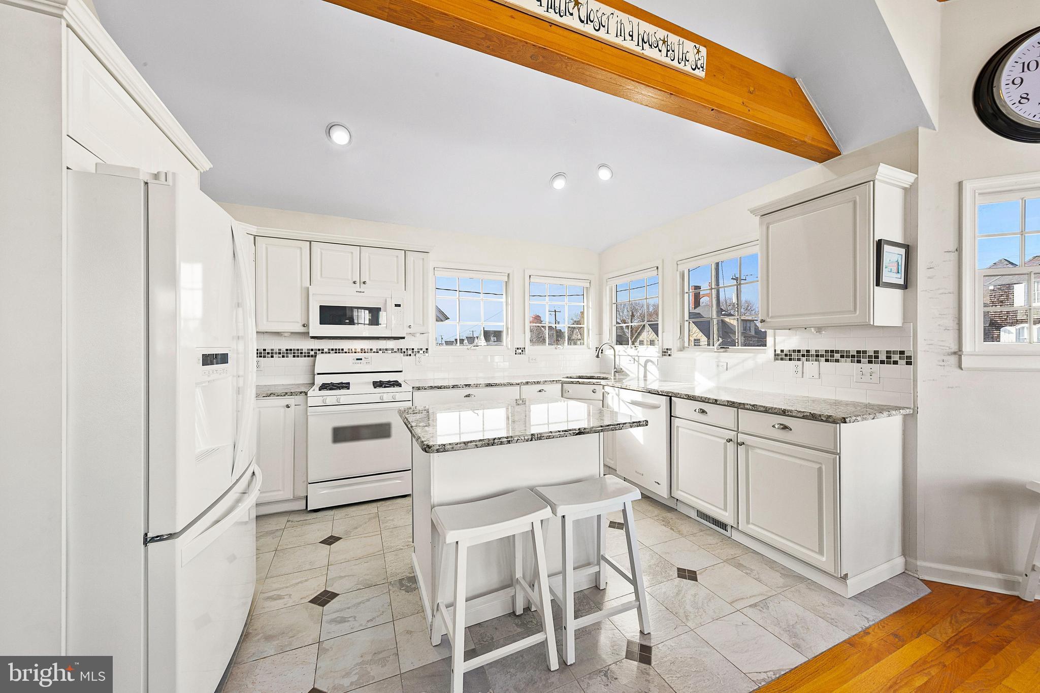 110 Coral St