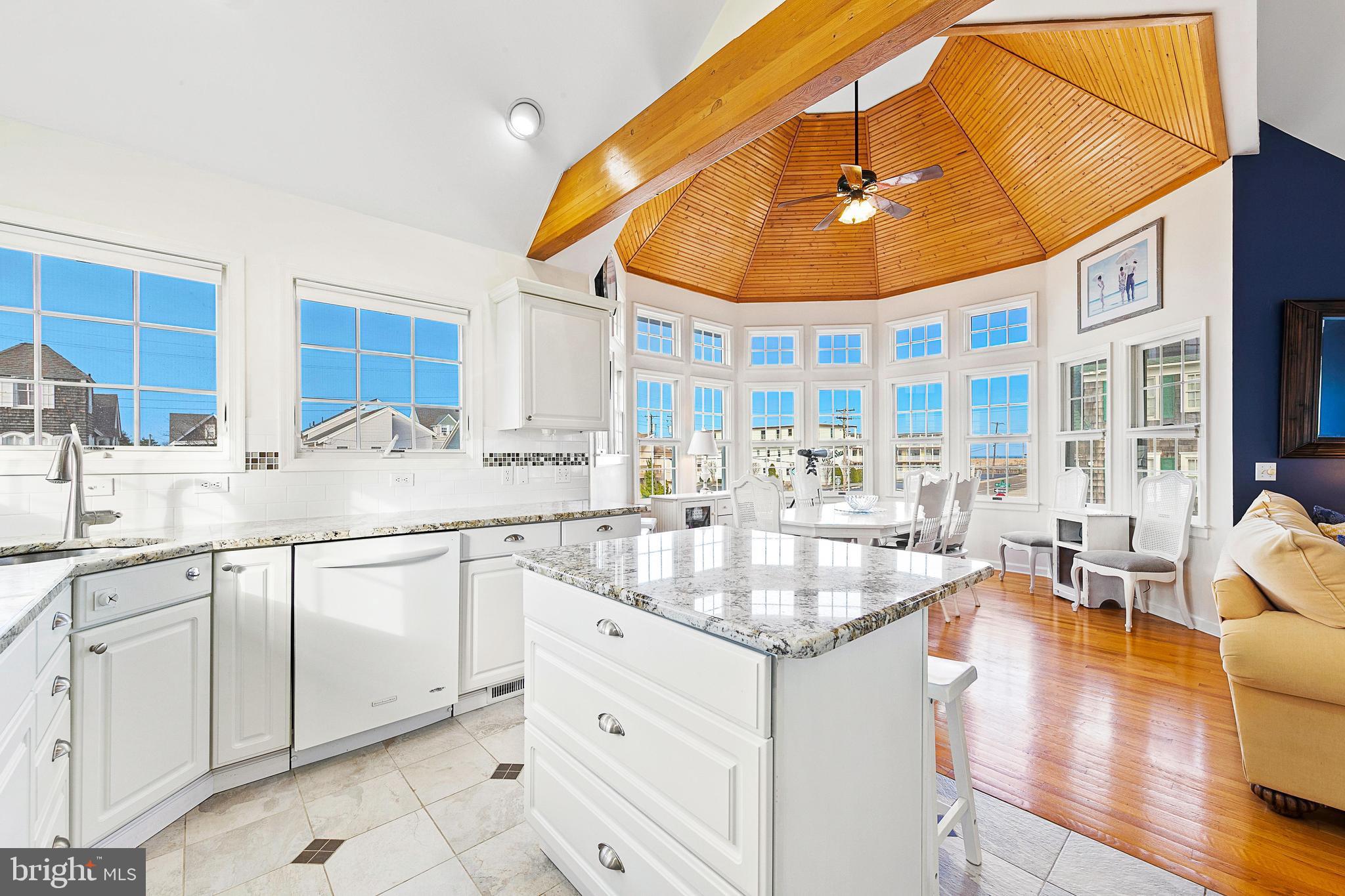 110 Coral St