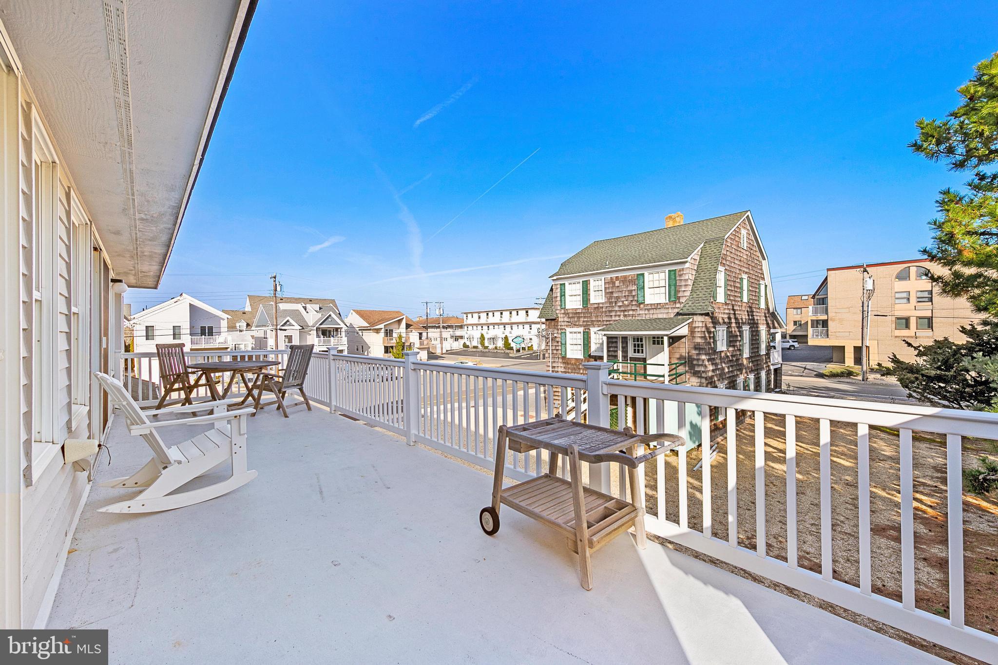 110 Coral St