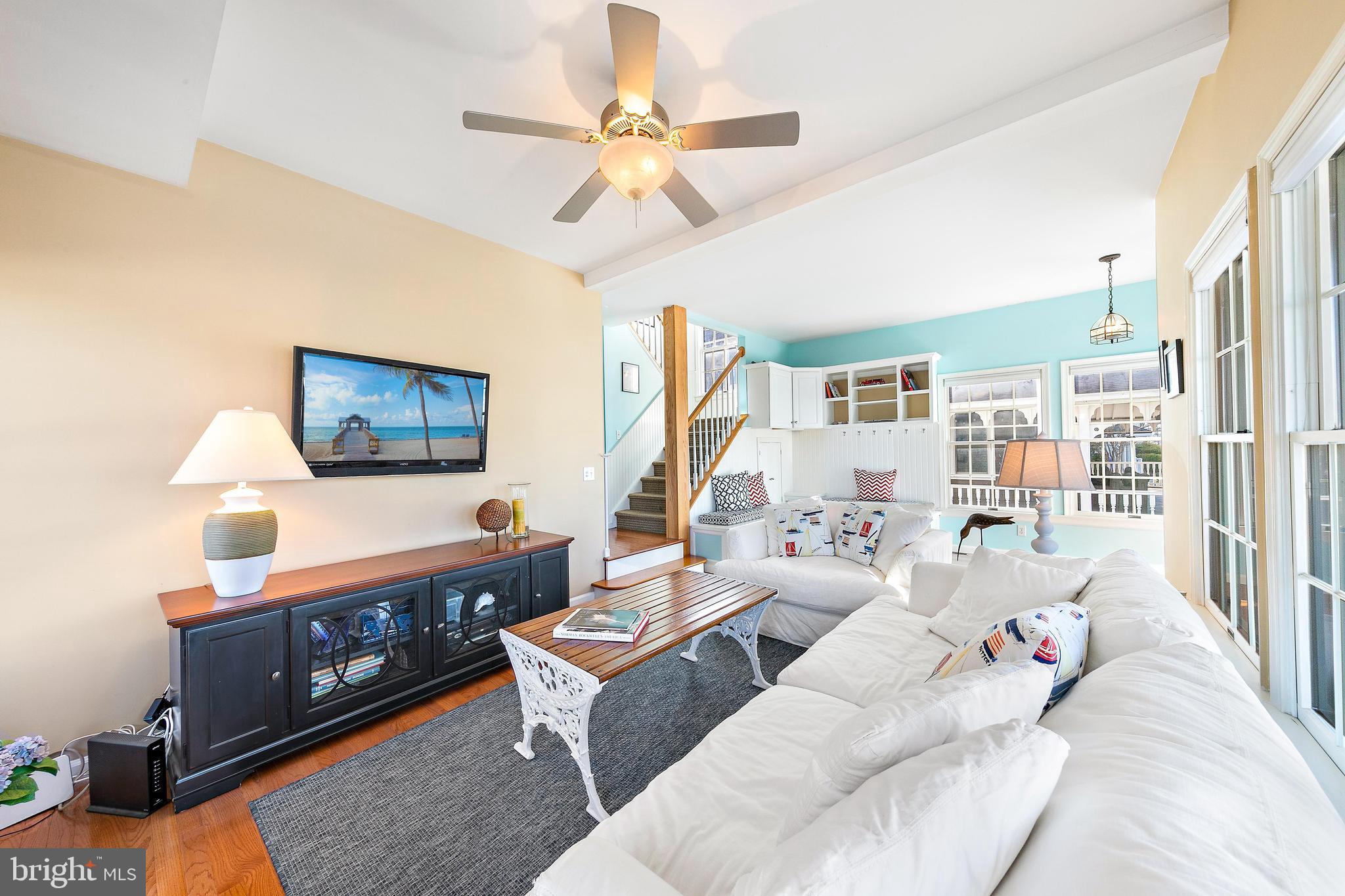 110 Coral St