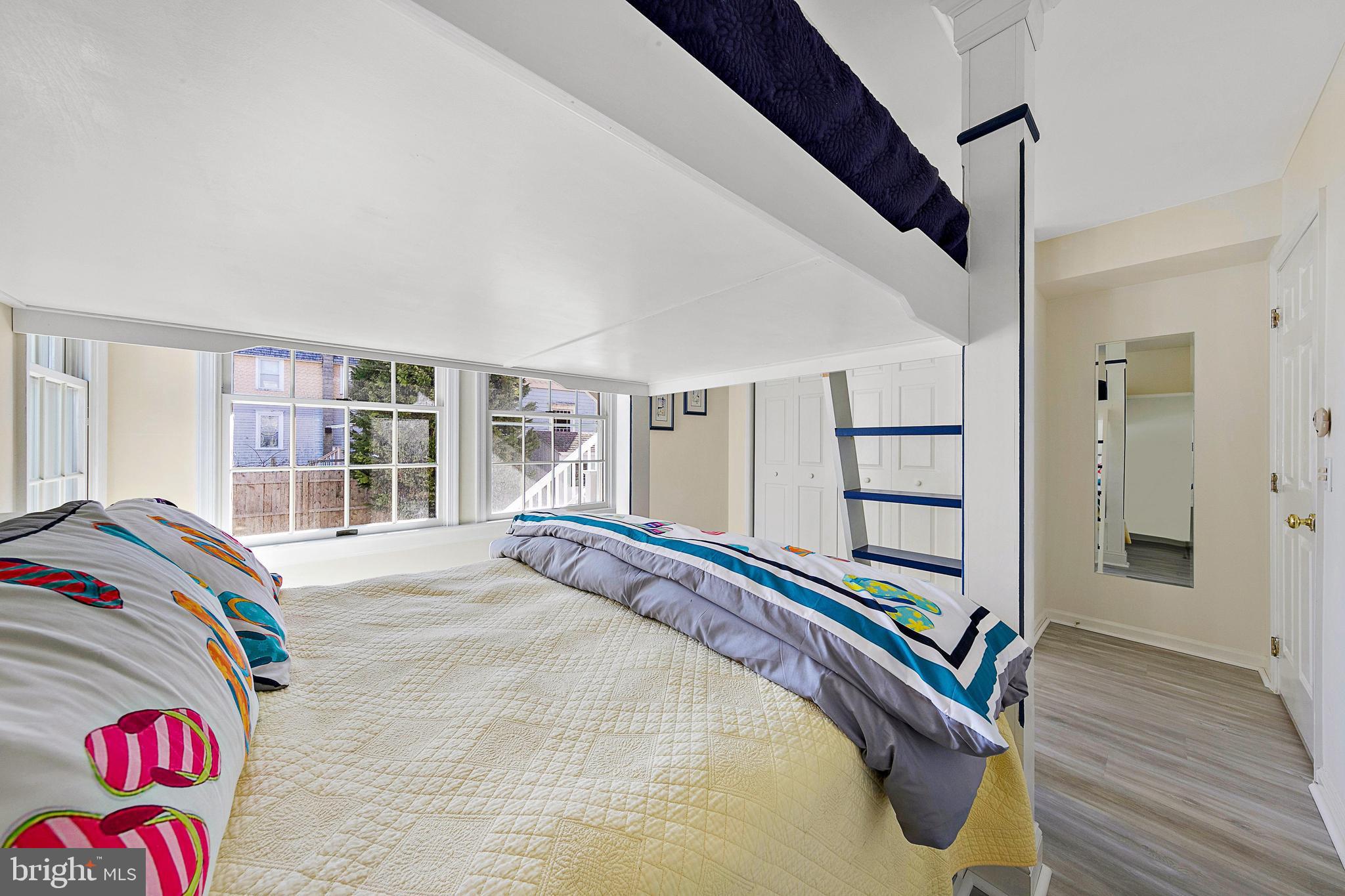 110 Coral St