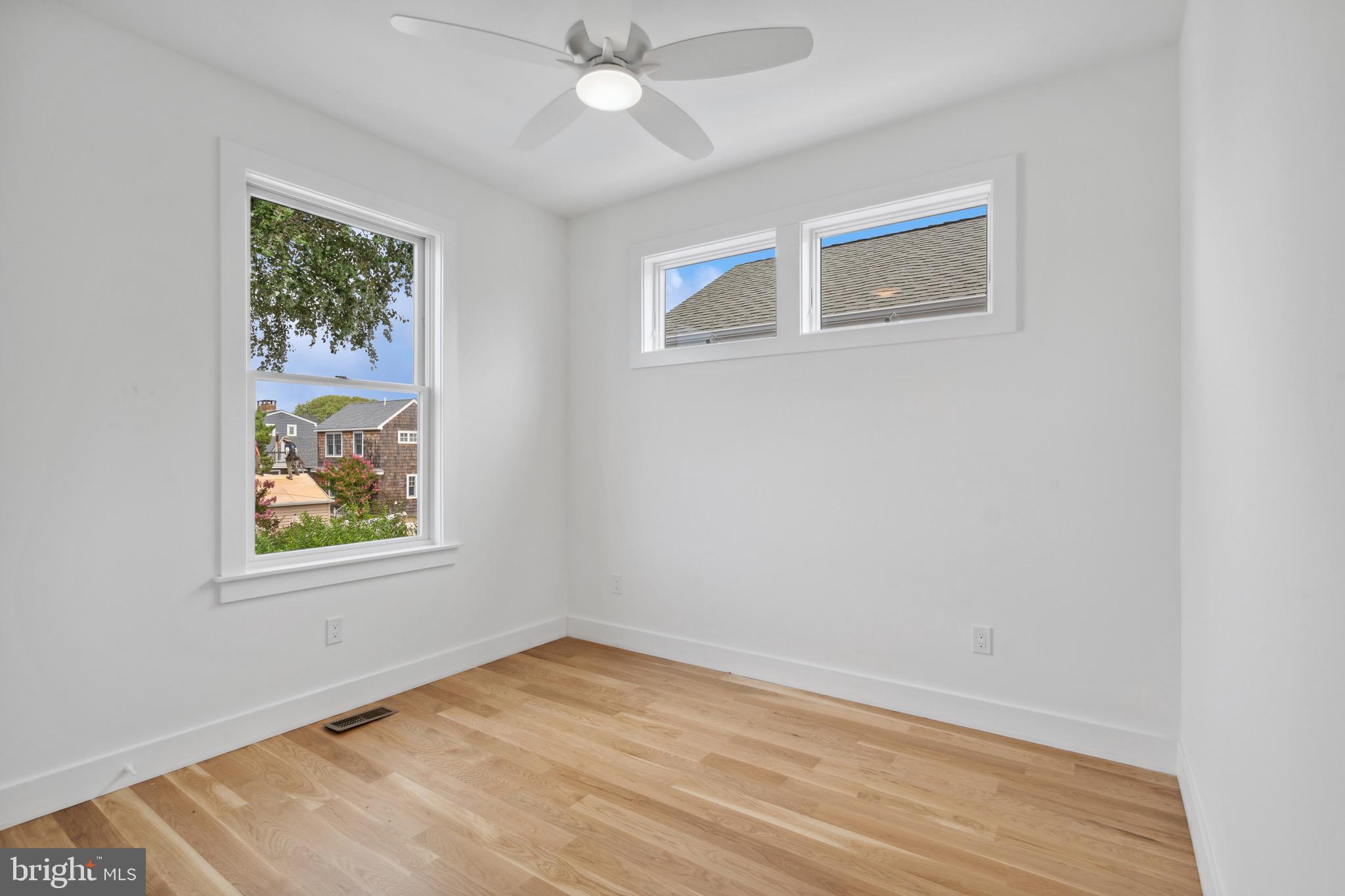 1110 S Beach Ave