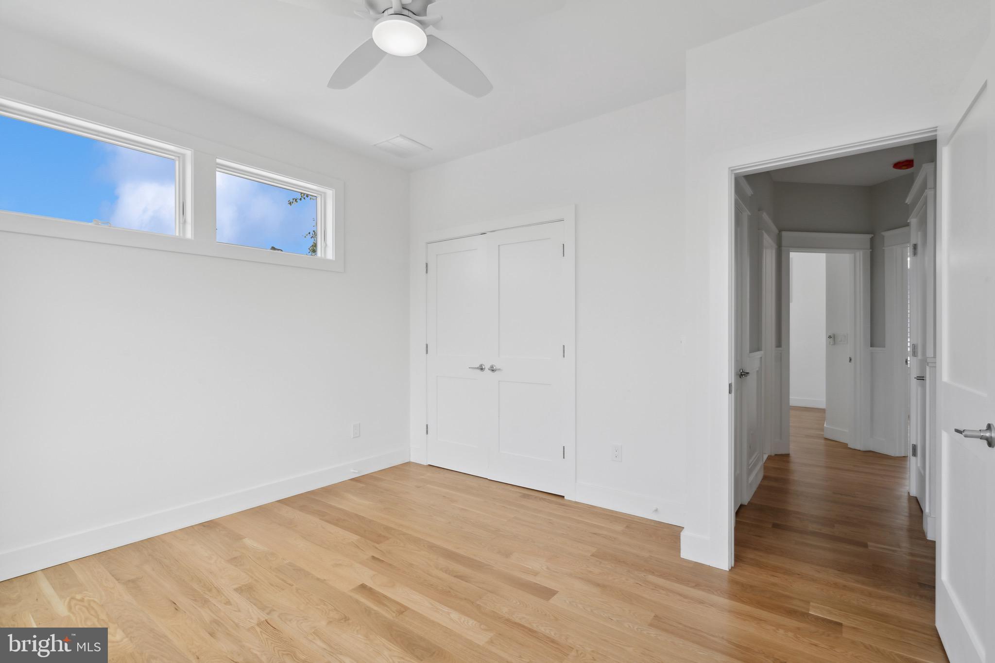 1110 S Beach Ave
