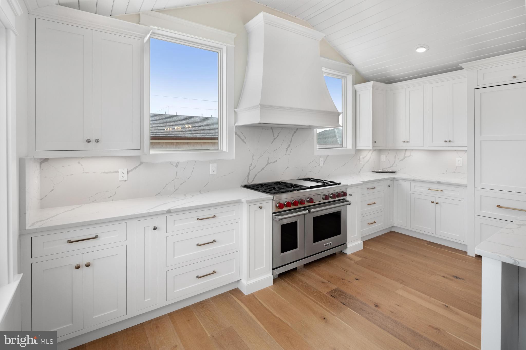 1027-C Long Beach