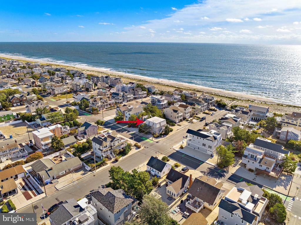 25 9th St