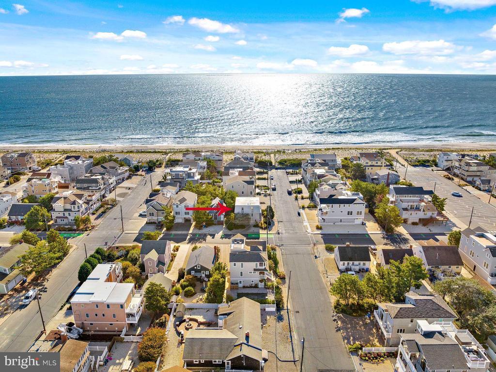 25 9th St