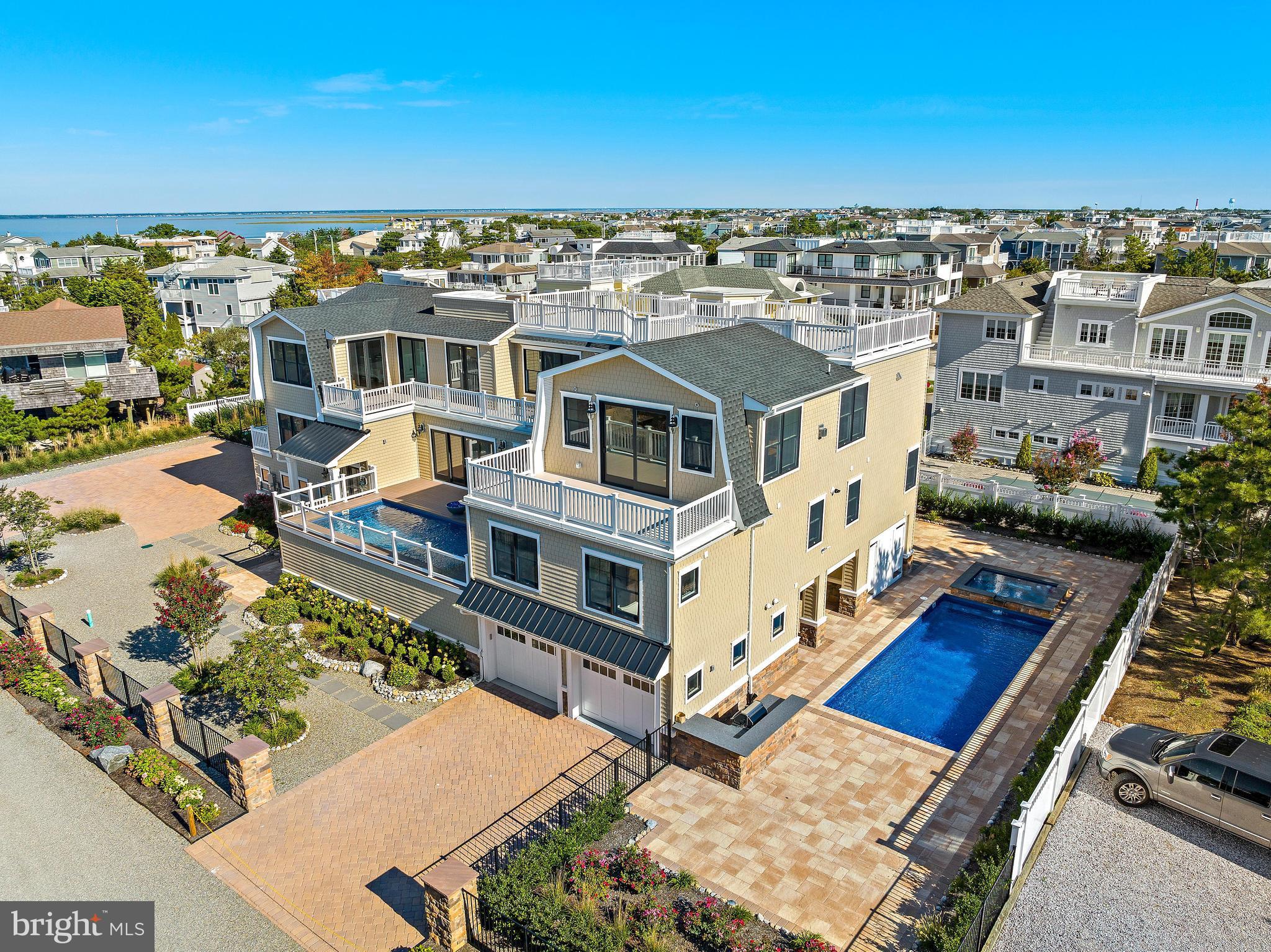 131-C Long Beach Blvd