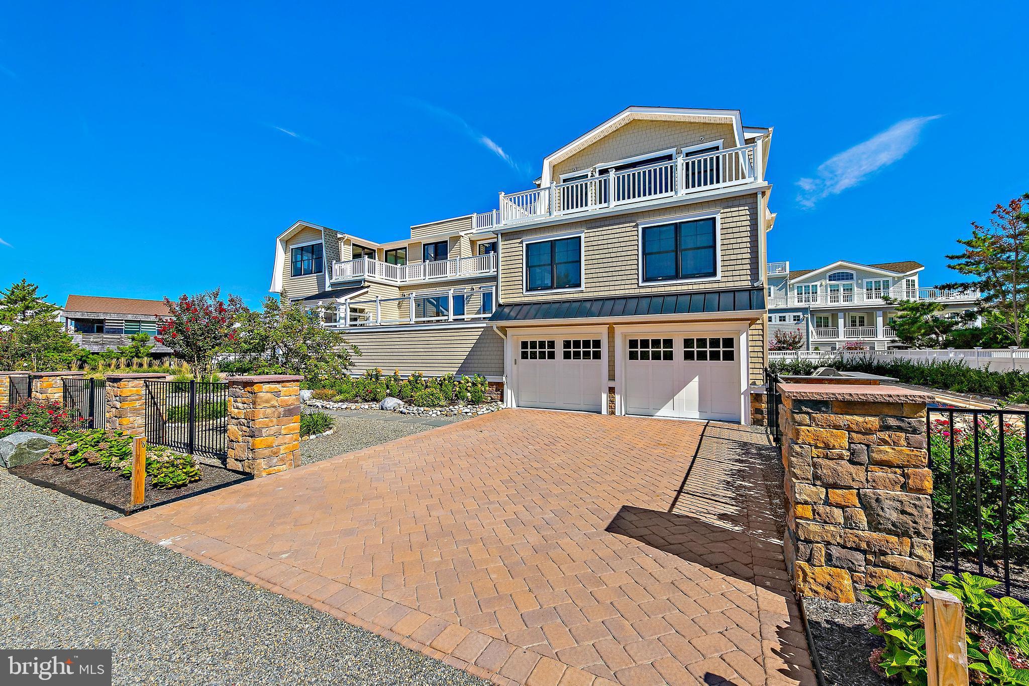 131-C Long Beach Blvd