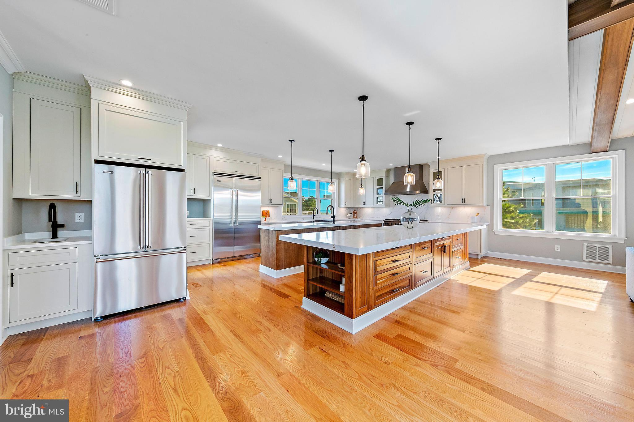 131-C Long Beach Blvd