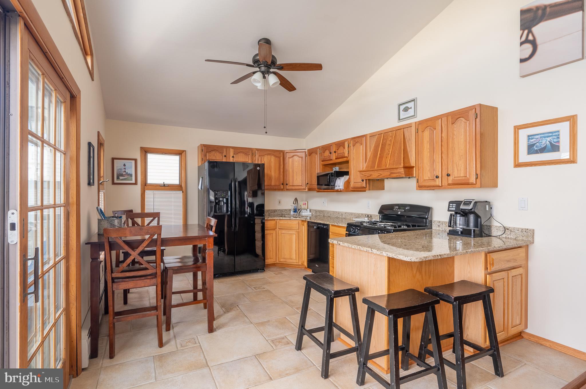 285 Heron Rd