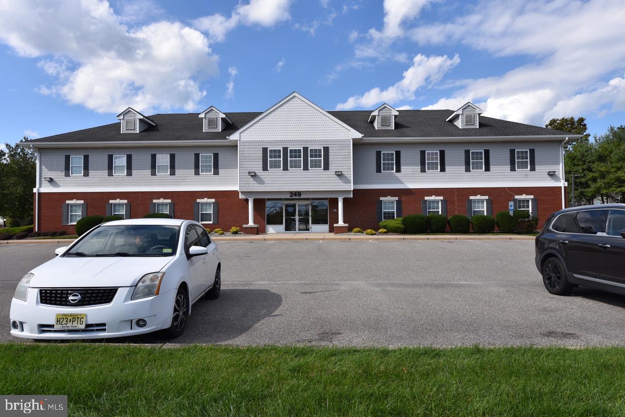 249-6 S Main St #6