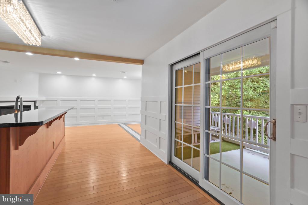 22 Birdsall St
