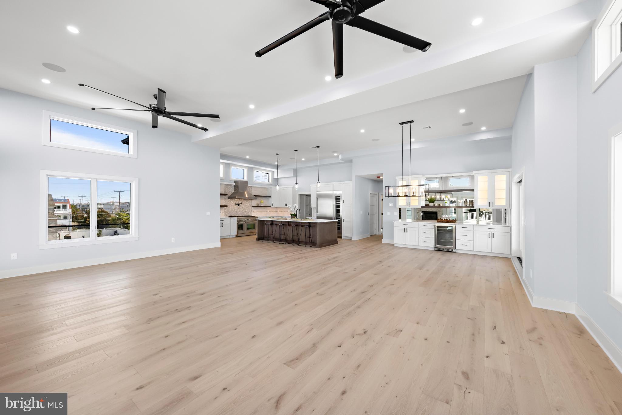 1046 A Long Beach Blvd.