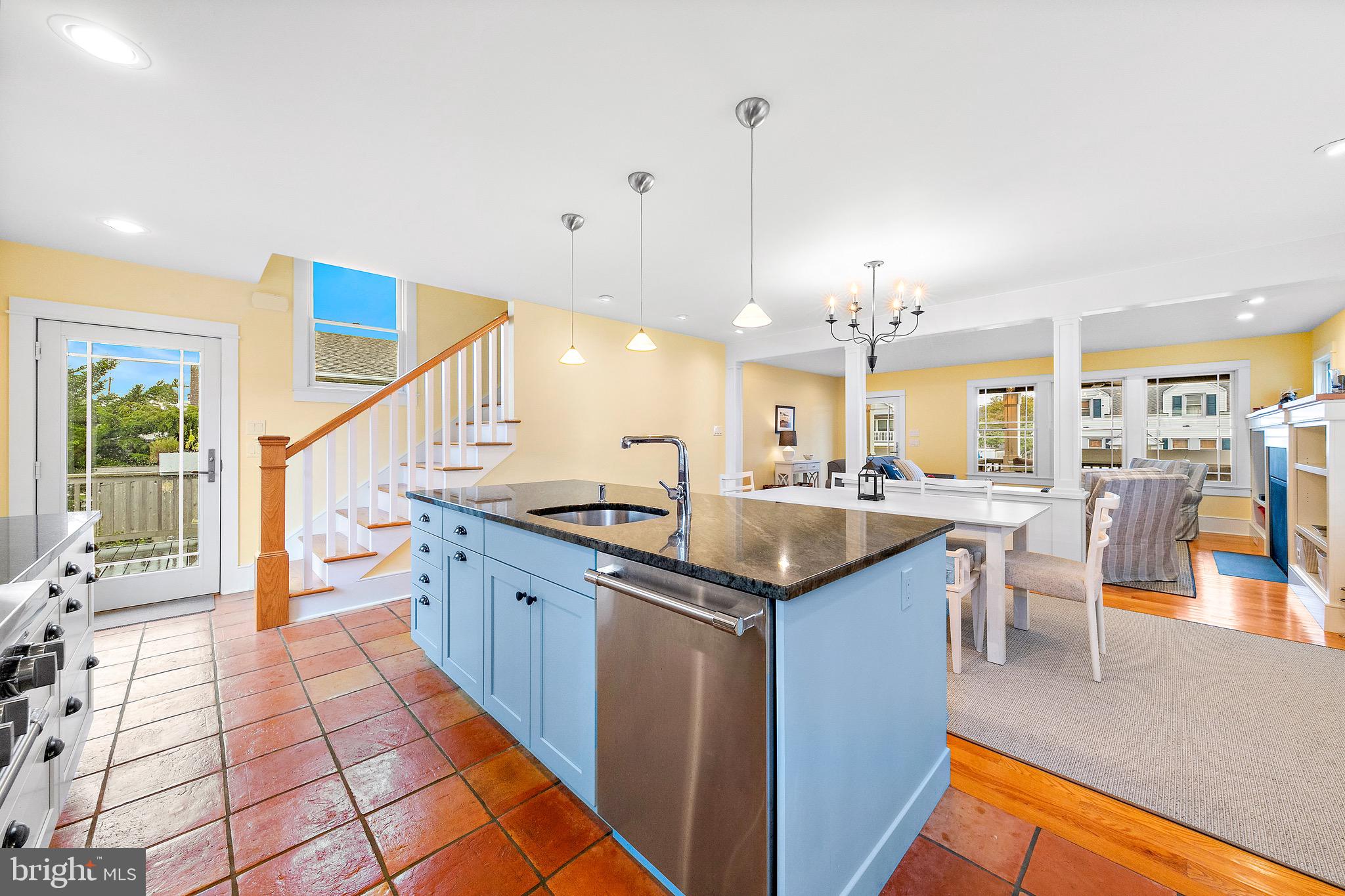 325 Berkeley Ave