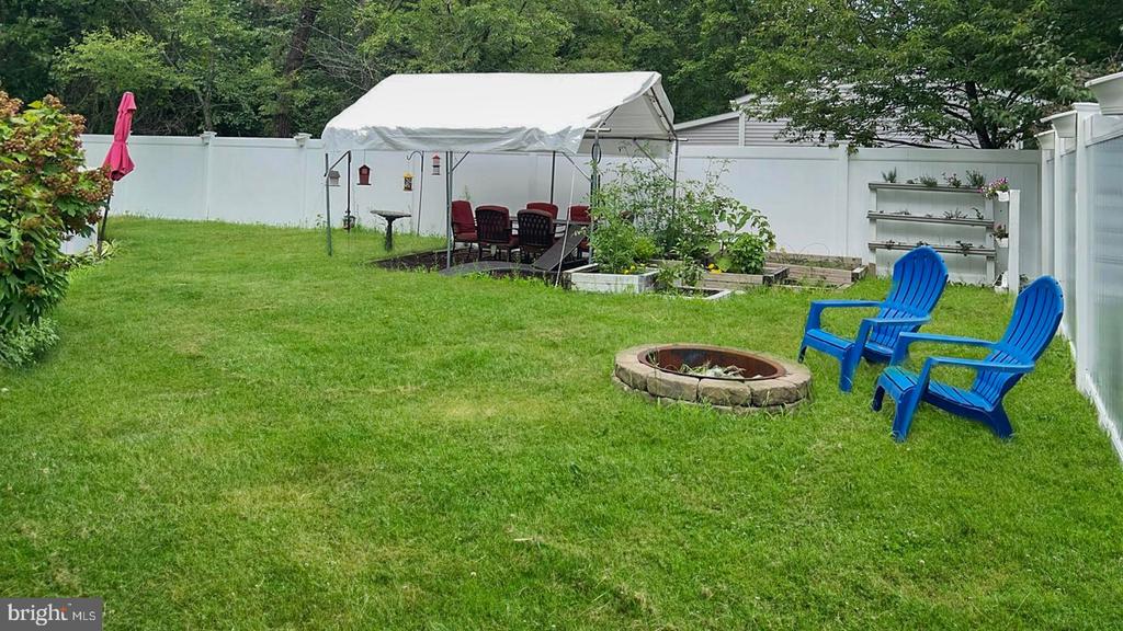 2500 Ridgeway Rd