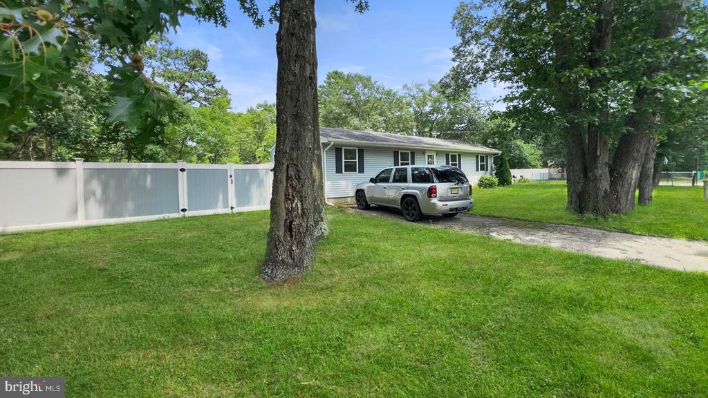 2500 Ridgeway Rd