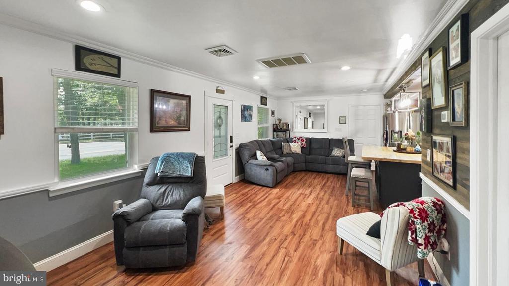 2500 Ridgeway Rd