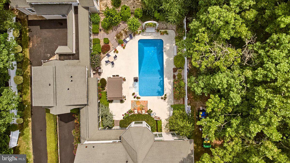 1081 Prospect Ave