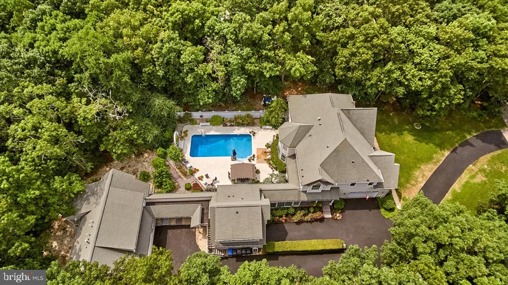 1081 Prospect Ave