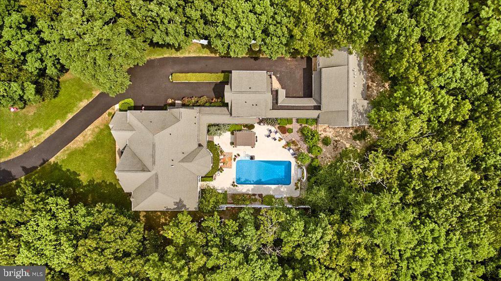1081 Prospect Ave