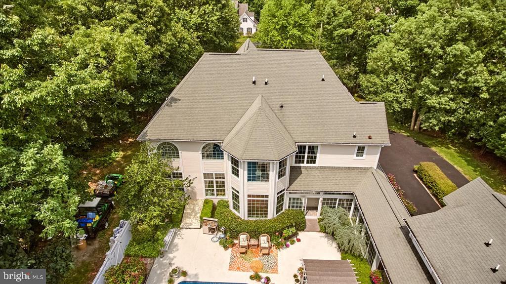 1081 Prospect Ave