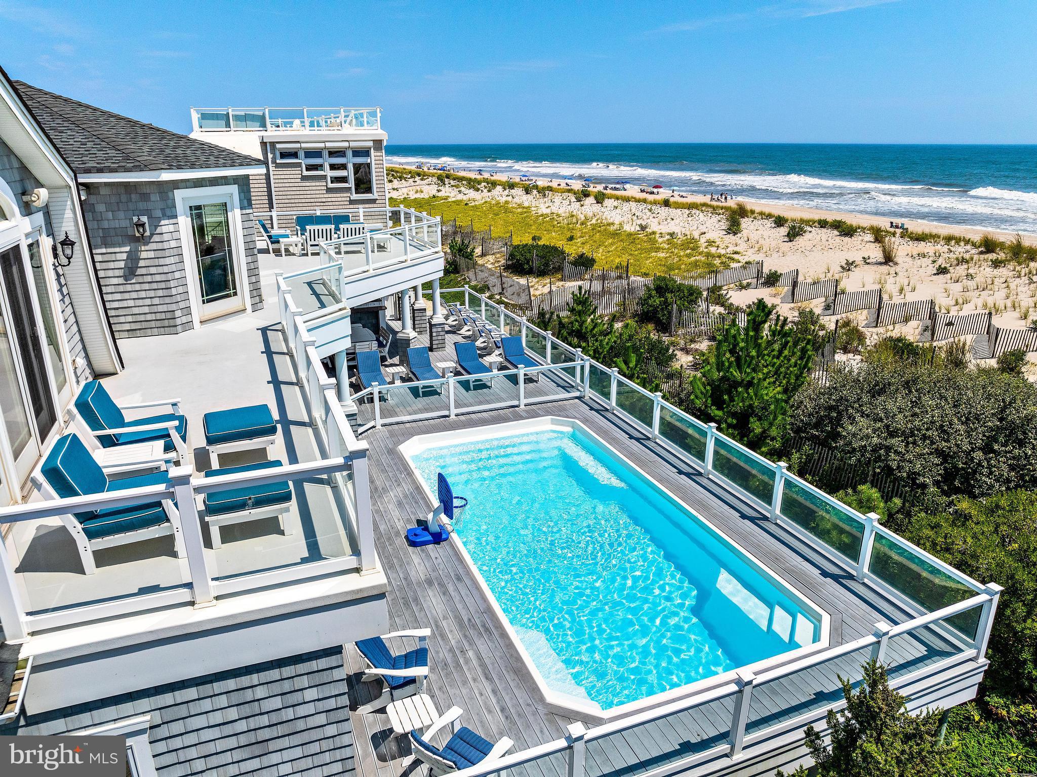 1095 Long Beach Blvd #B