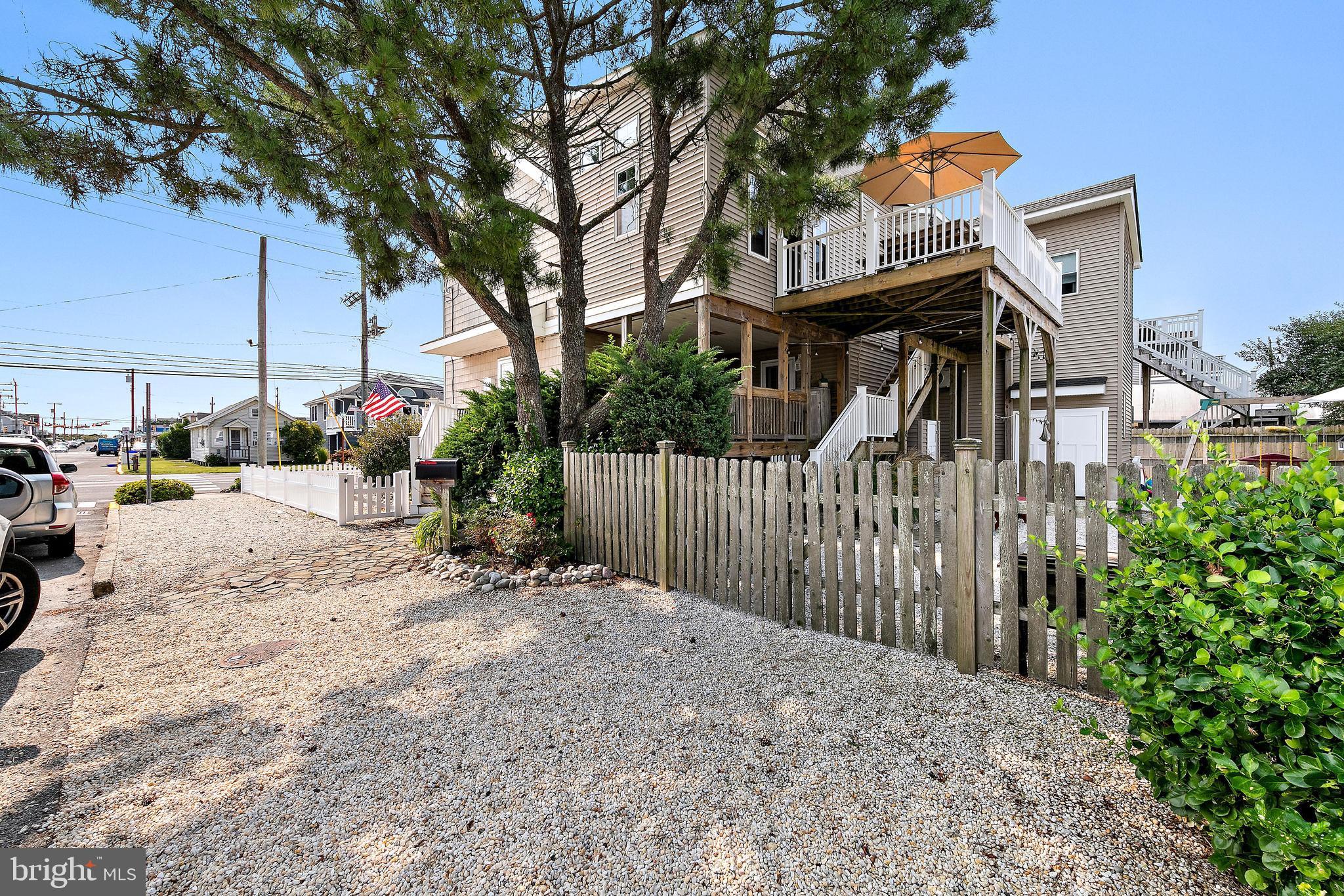 2101 Central Ave