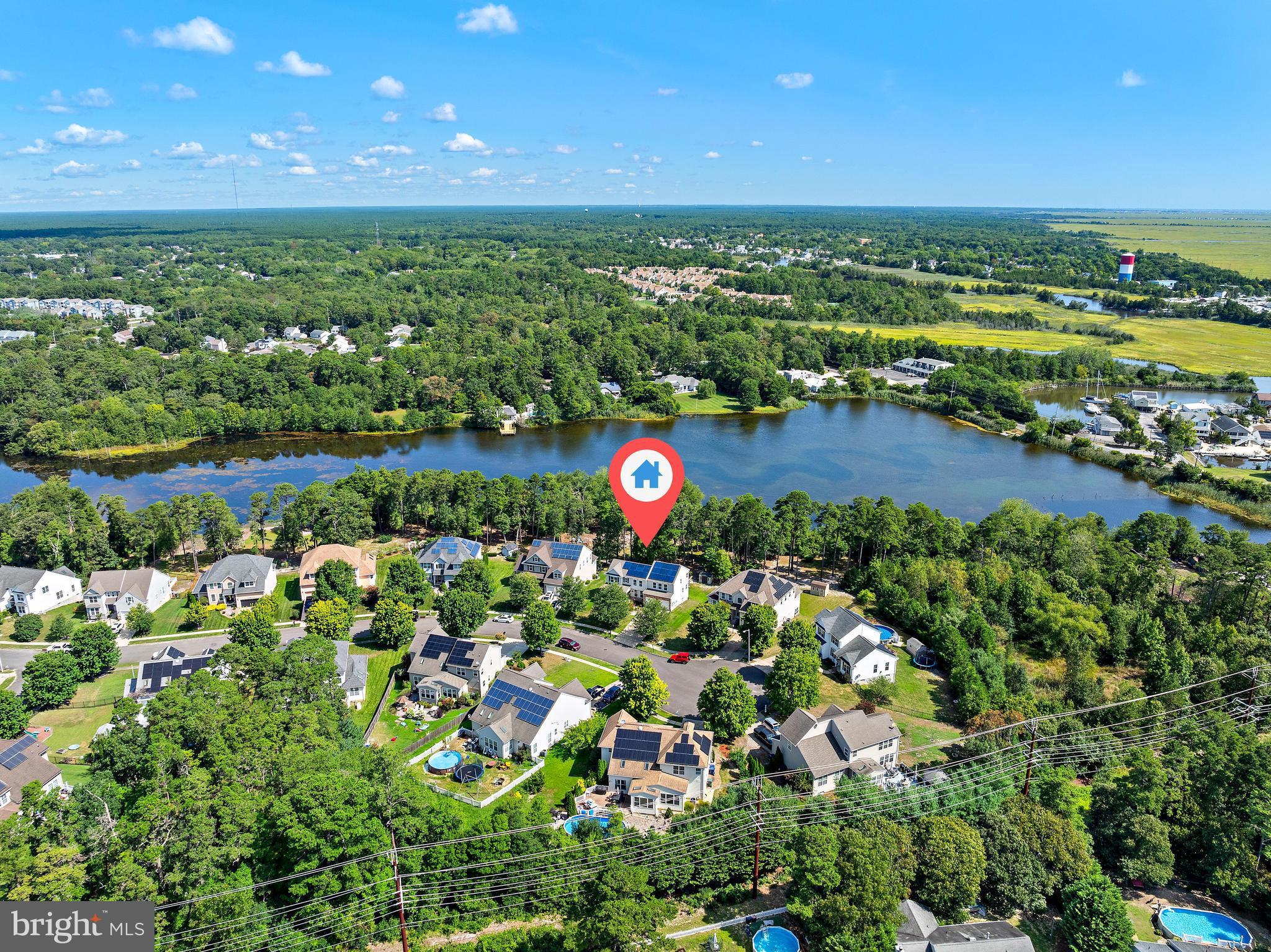 51 Waters Edge Dr
