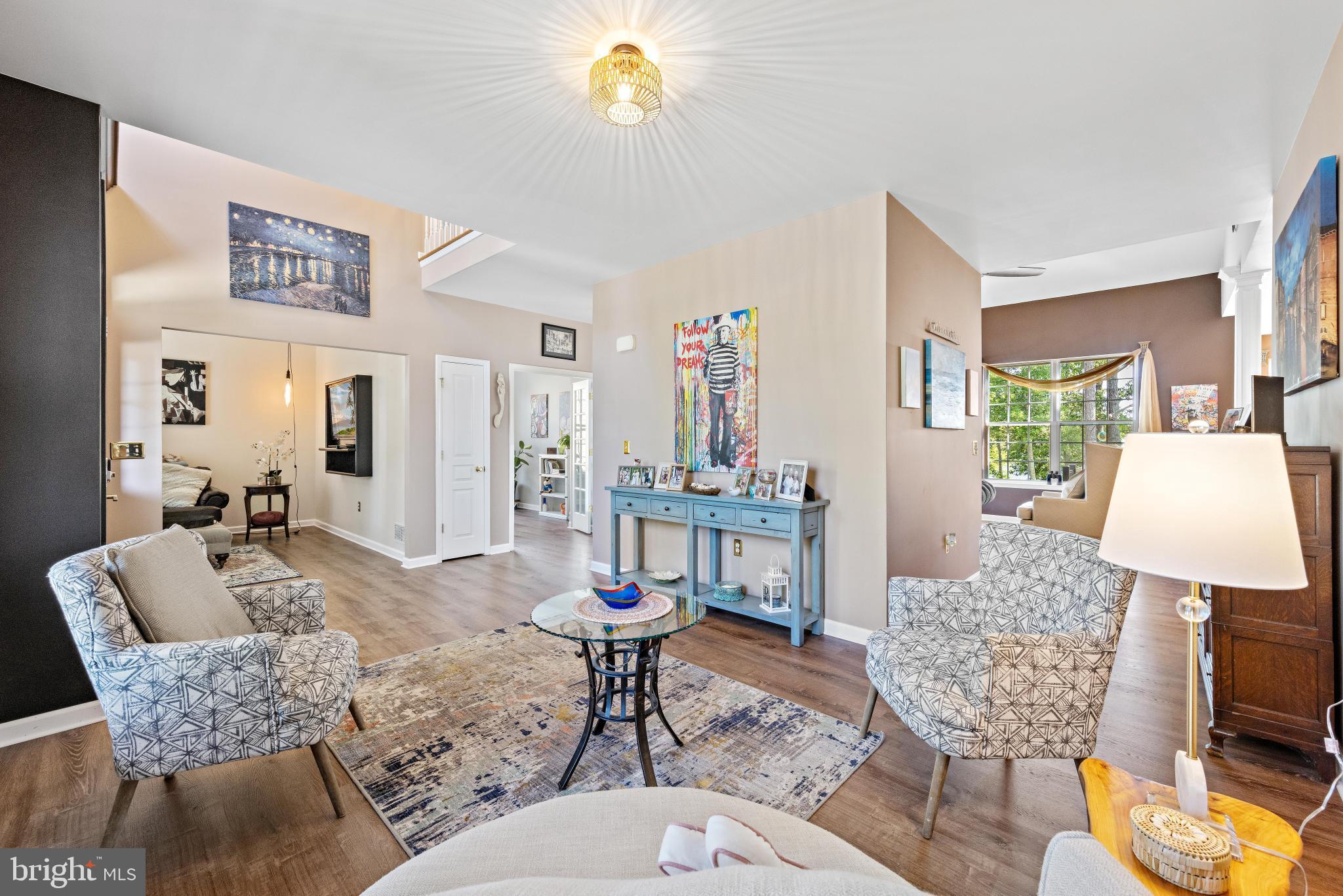 51 Waters Edge Dr