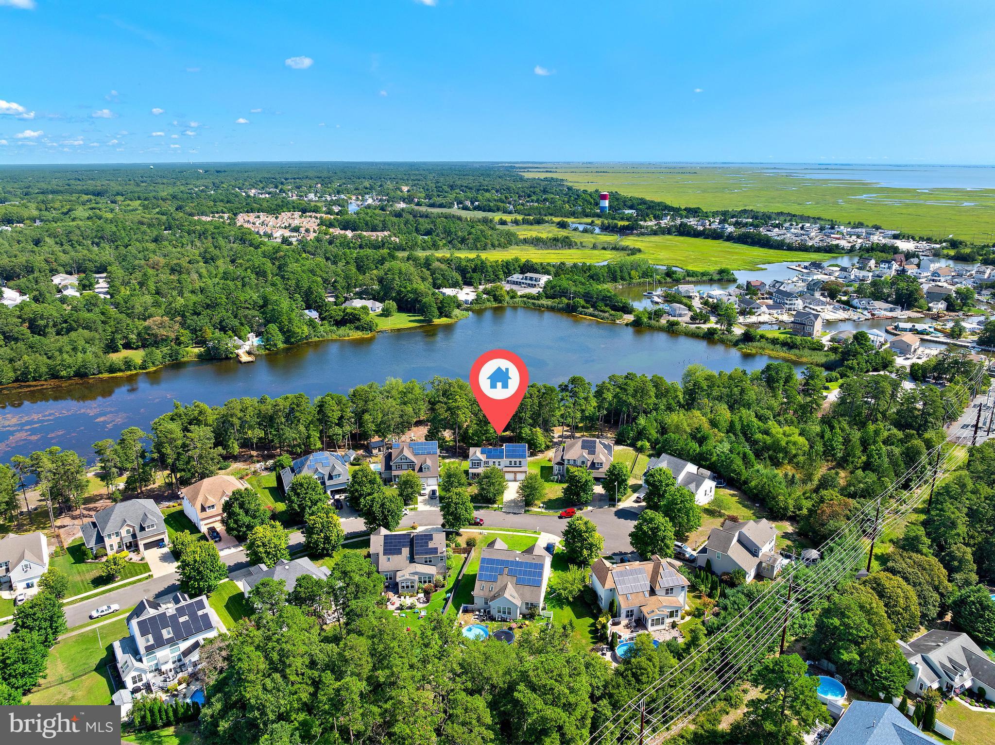 51 Waters Edge Dr