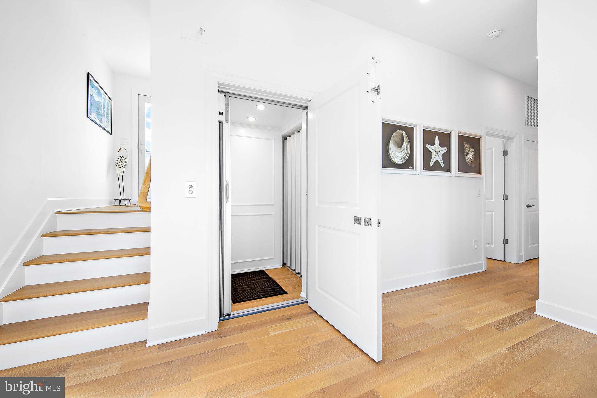 4901 Long Beach