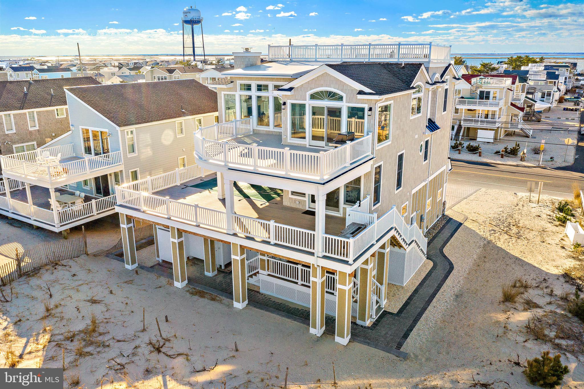 4901 Long Beach