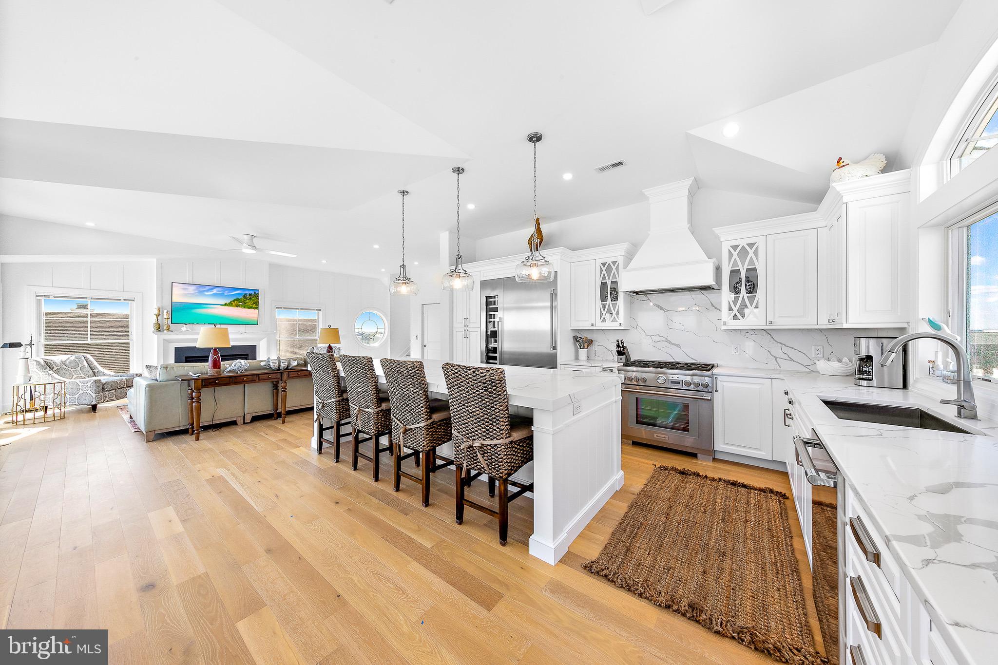 4901 Long Beach