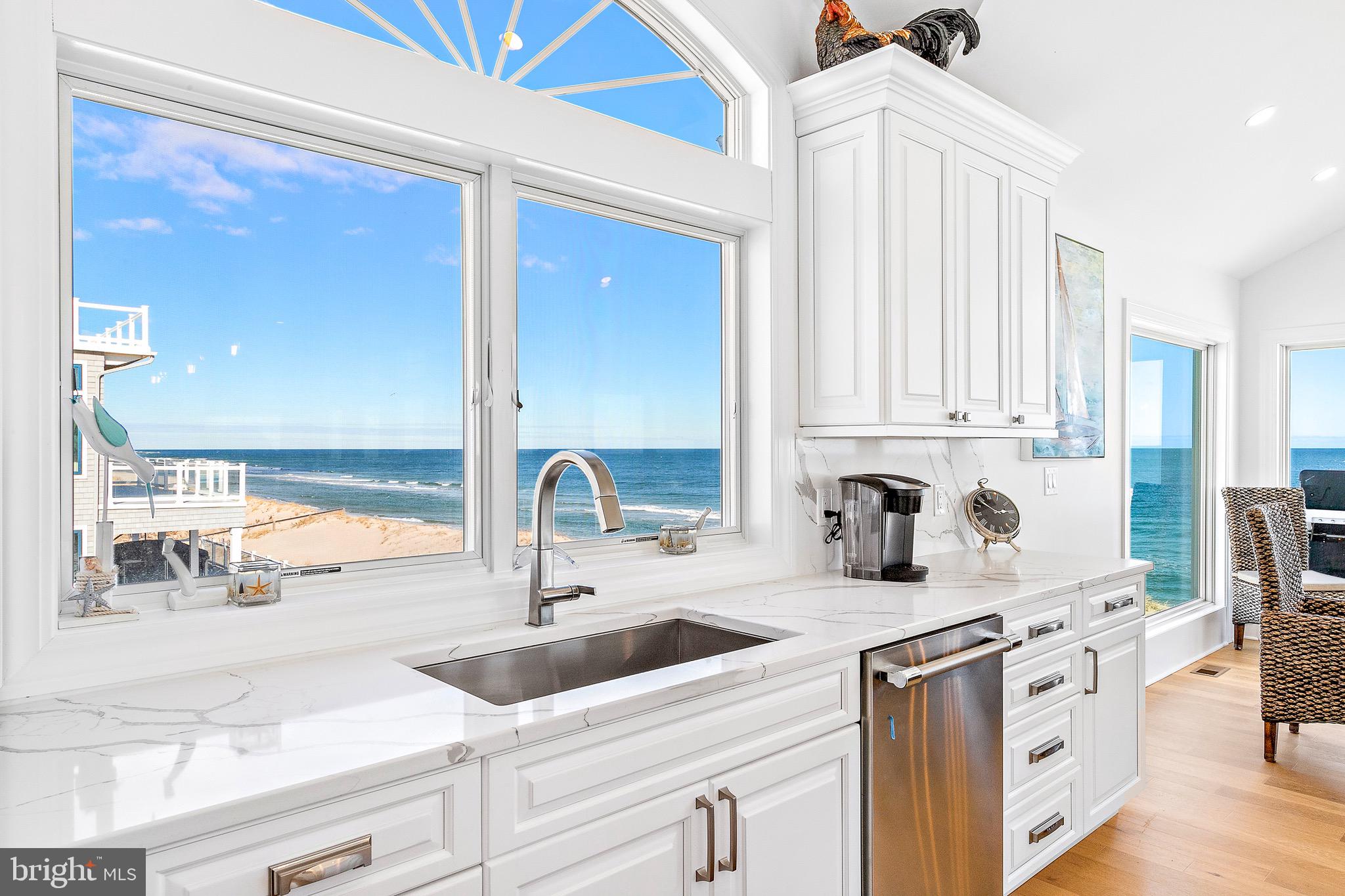4901 Long Beach