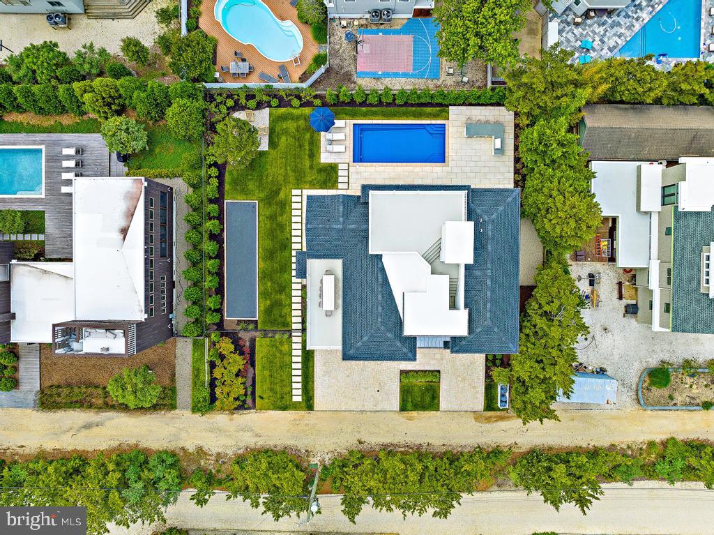 151-B Long Beach