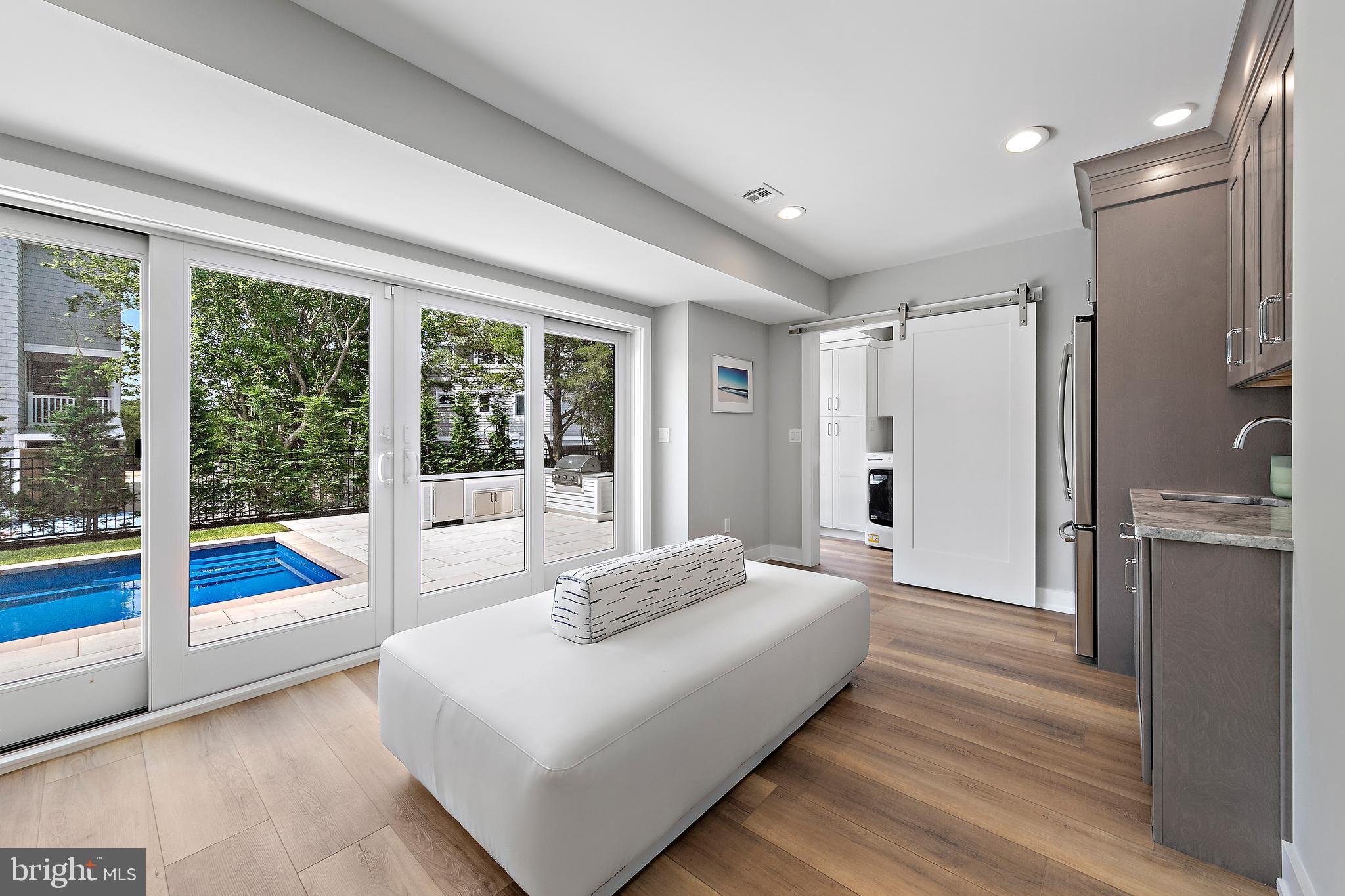 151-B Long Beach
