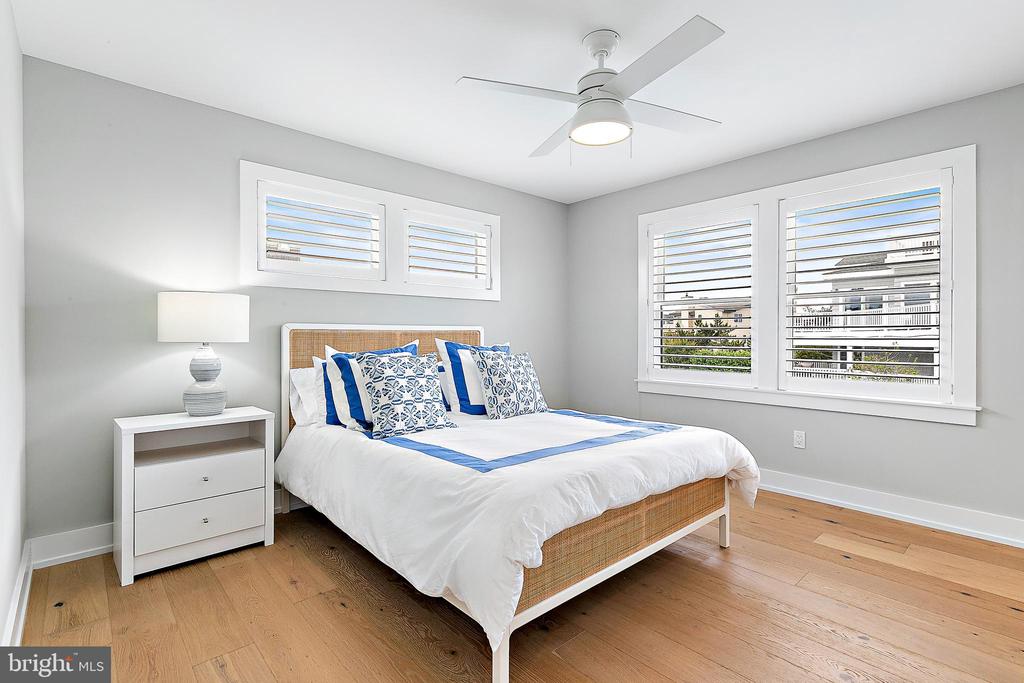 151-B Long Beach