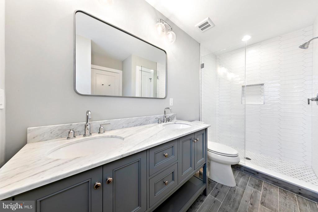 151-B Long Beach