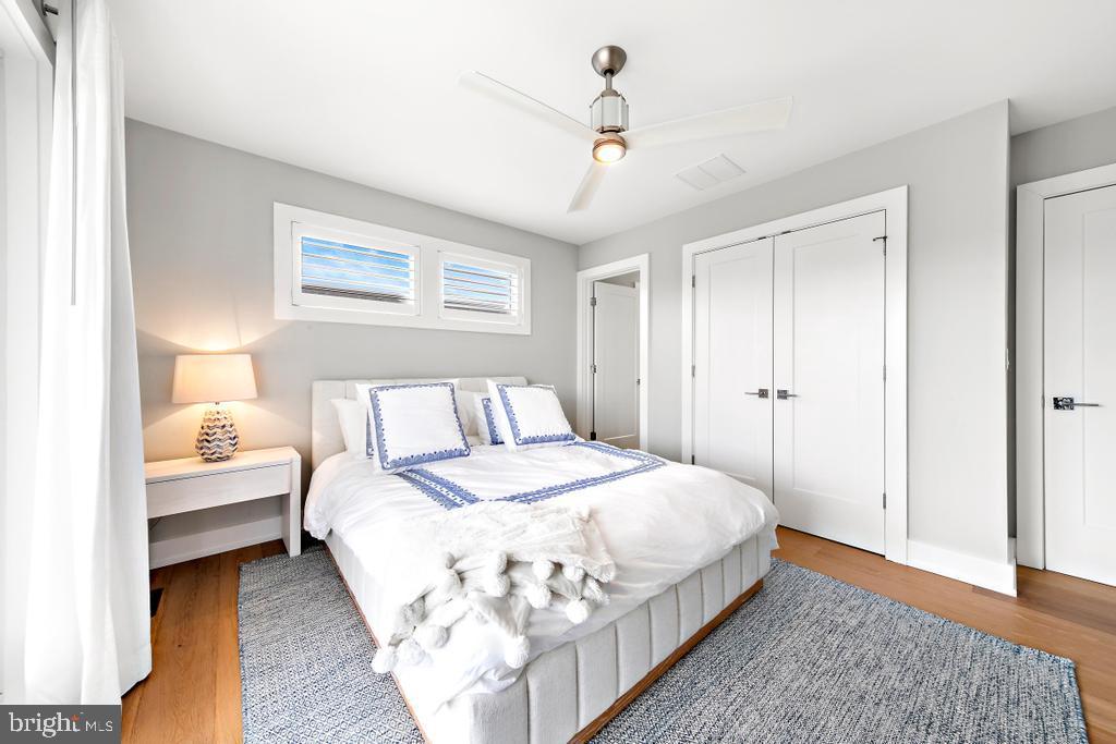 151-B Long Beach