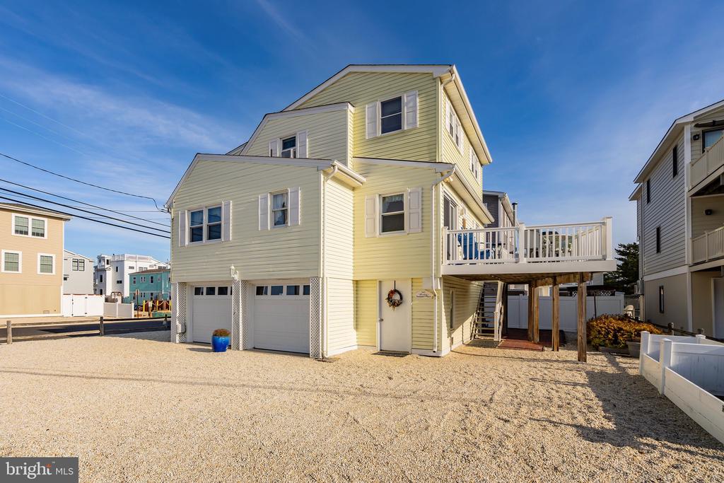 5401 W West Ave