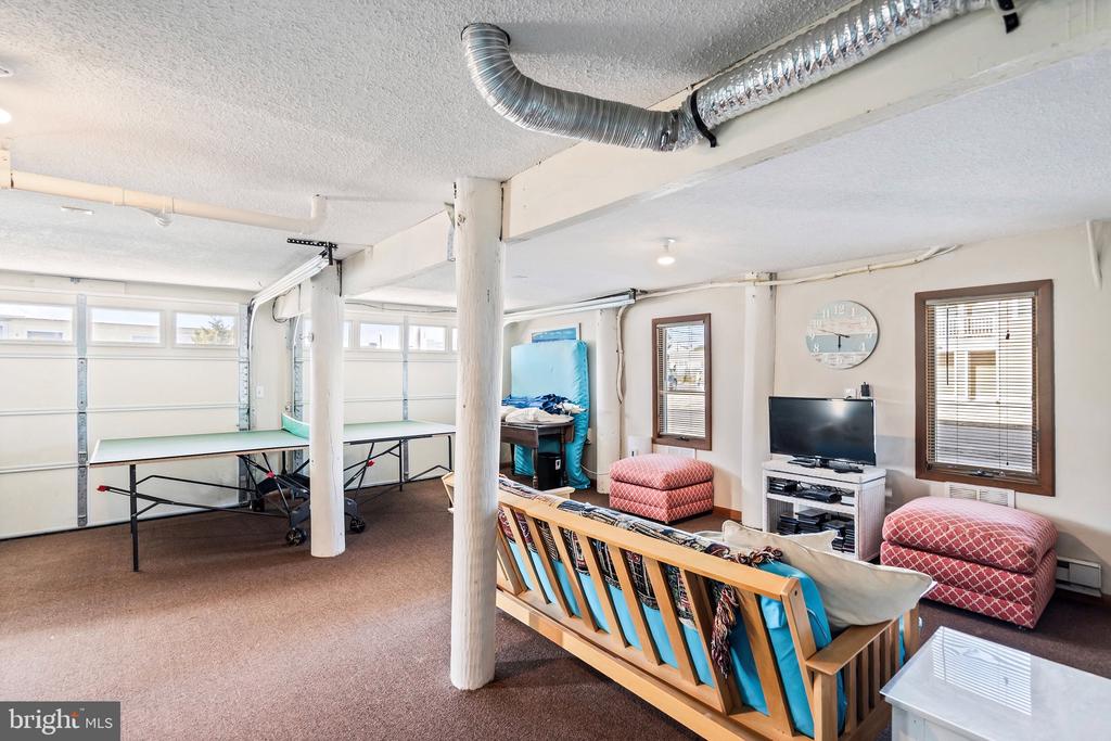 5401 W West Ave