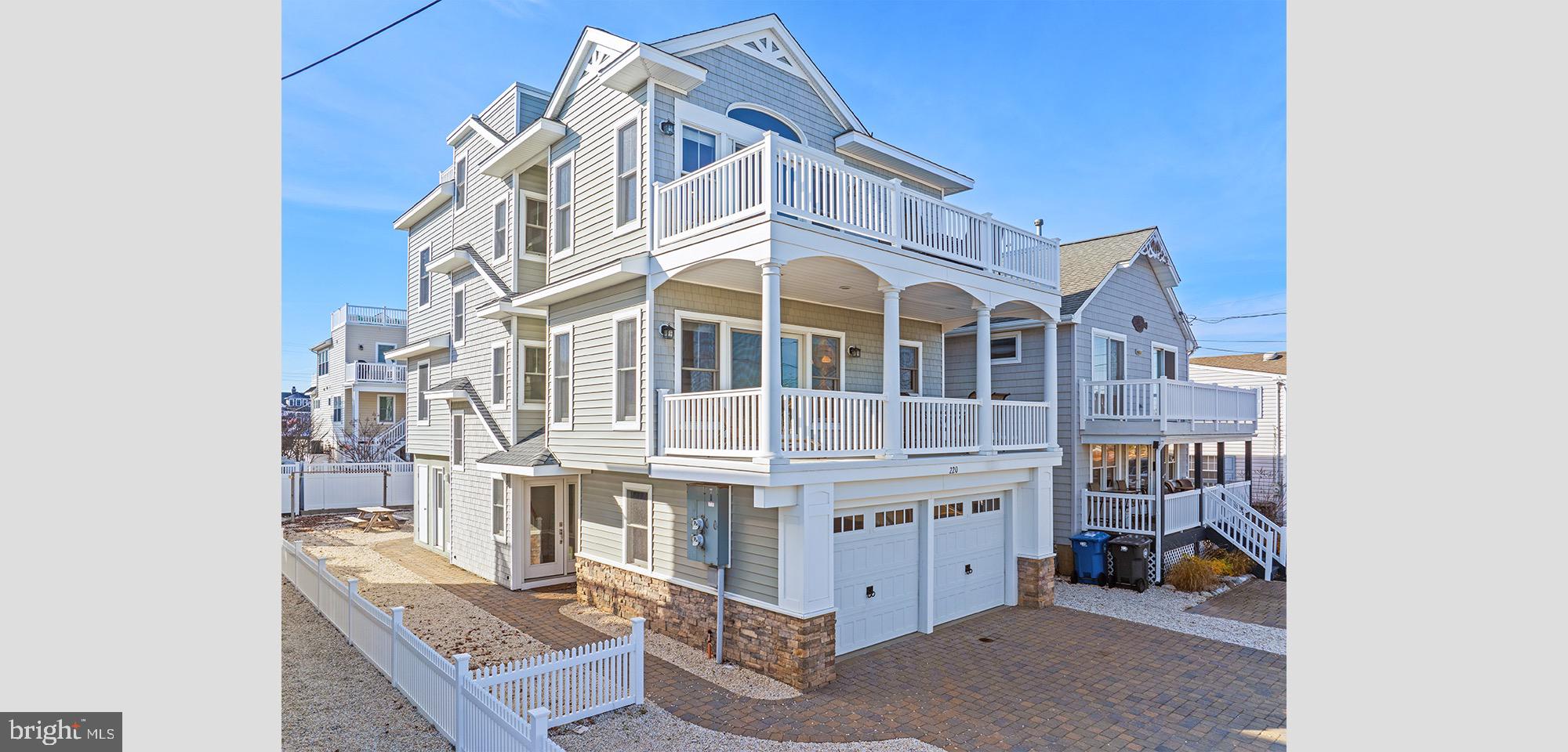 220 Taylor Ave