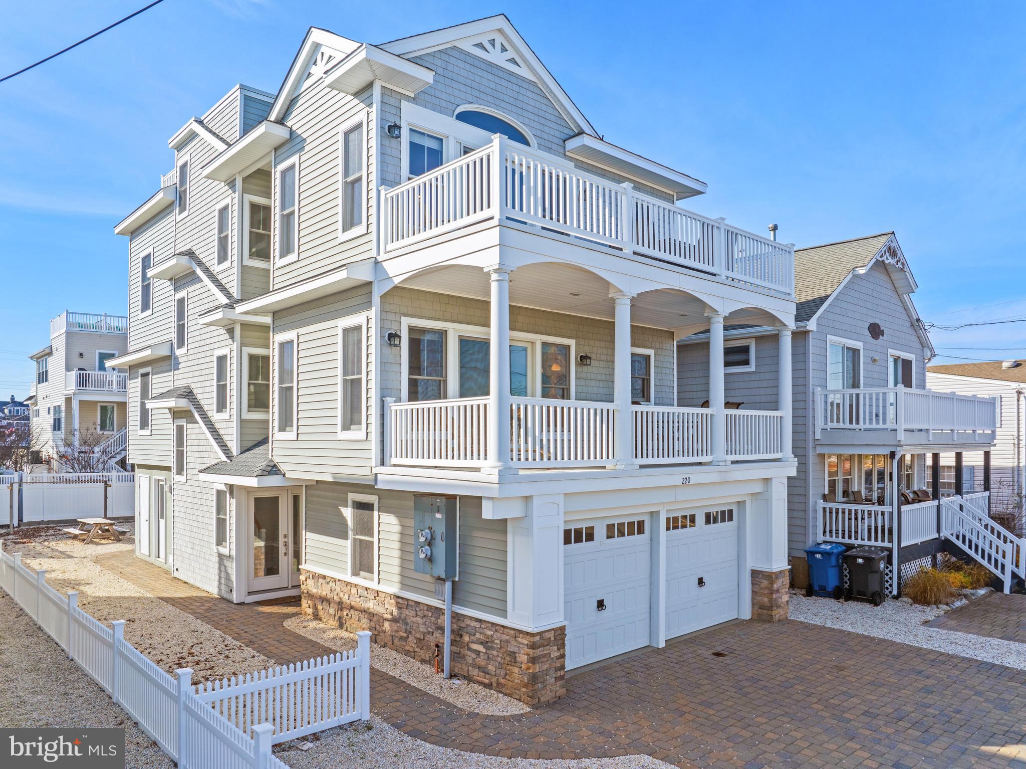 220 Taylor Ave