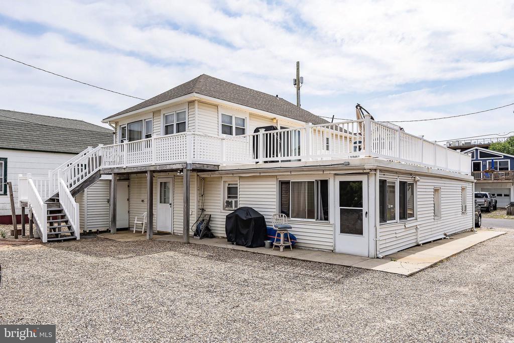 5104 W West Ave