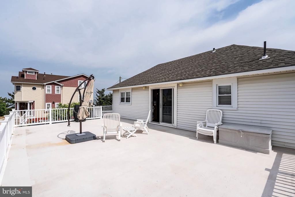 5104 W West Ave