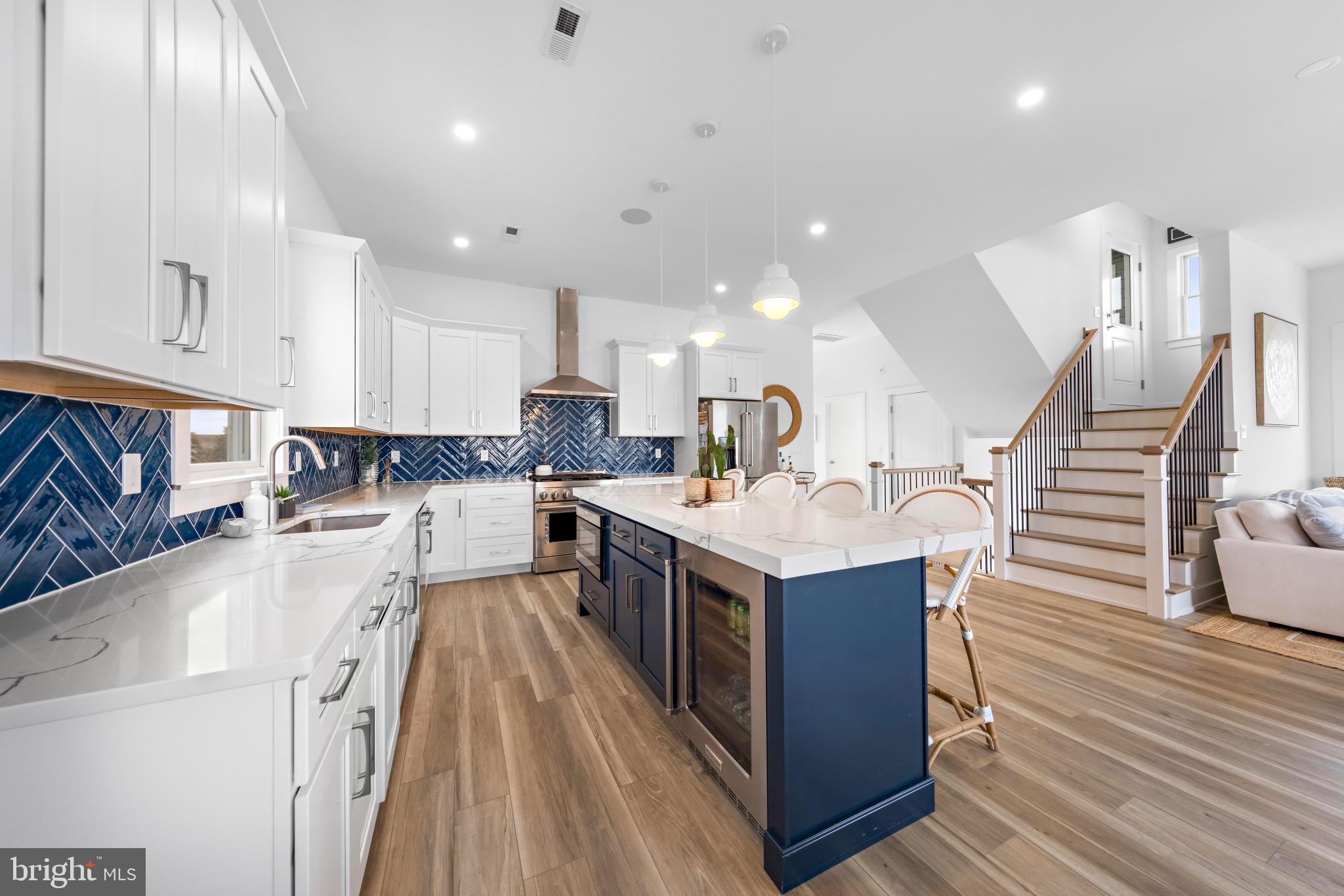 230 Fairview Ave