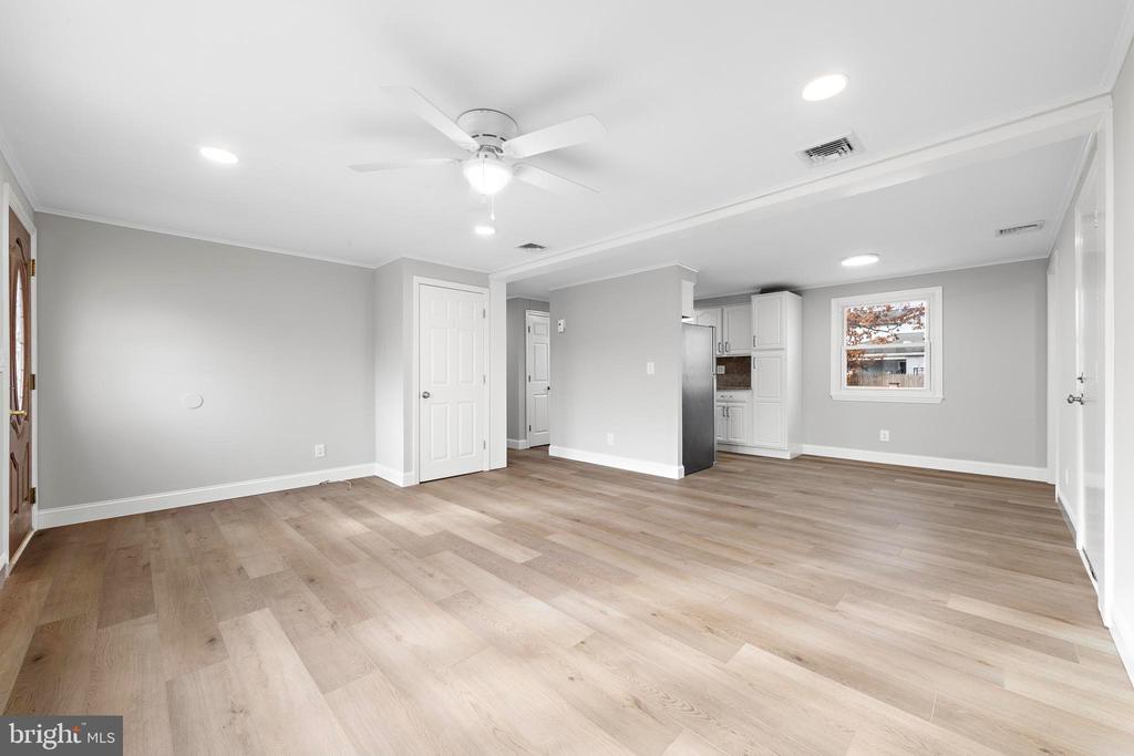 144 Tiller Ave